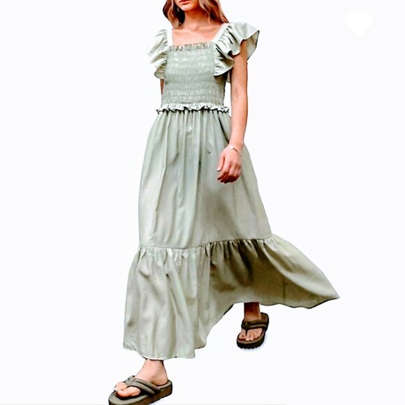 Brand New MOON RIVER Flutter Sleeve Smocked Midi Dress - Picture 4 of 6